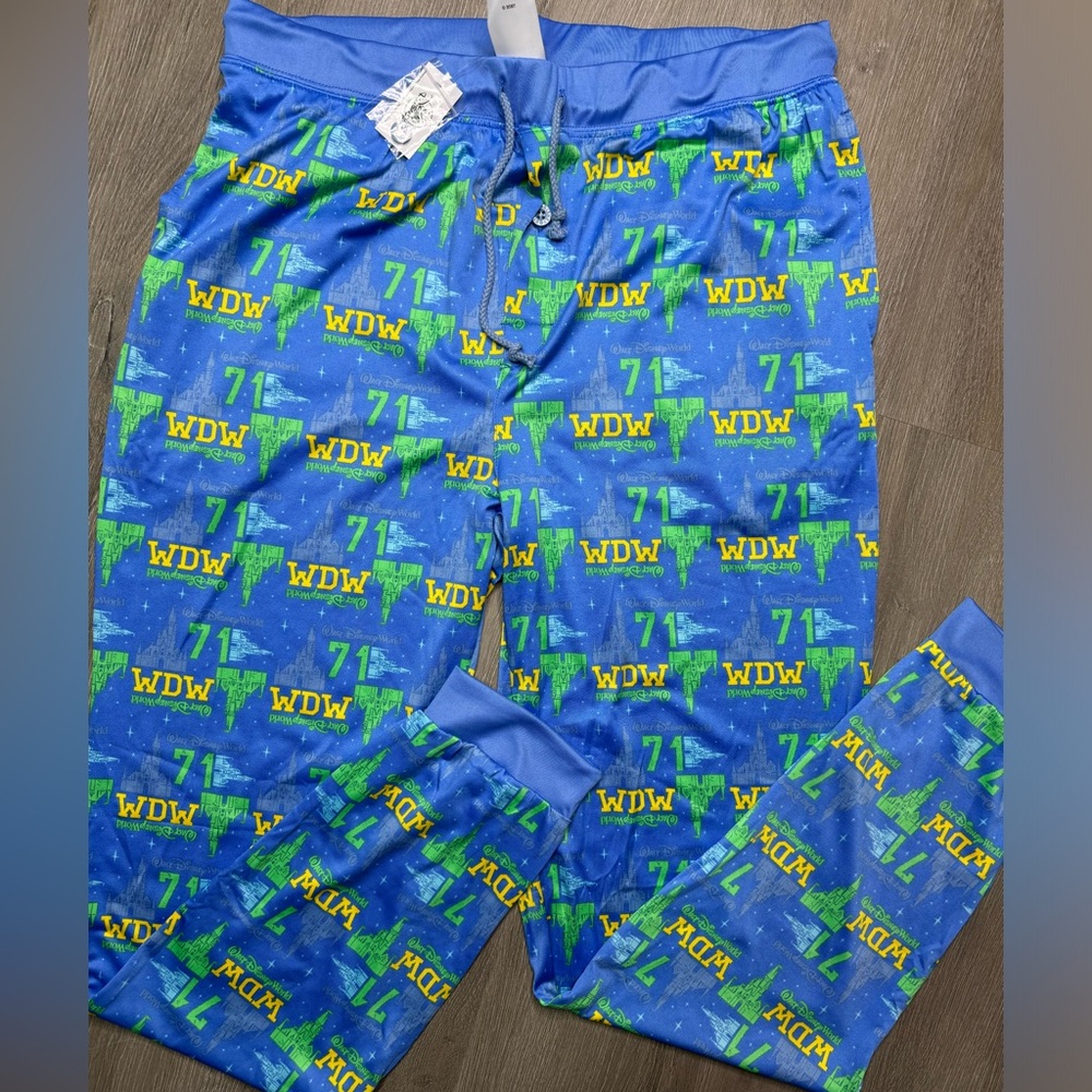 BNWT WDW 1971 Retro Joggers Pajamas Soft Unisex Family Vintage Look Sm Med Large